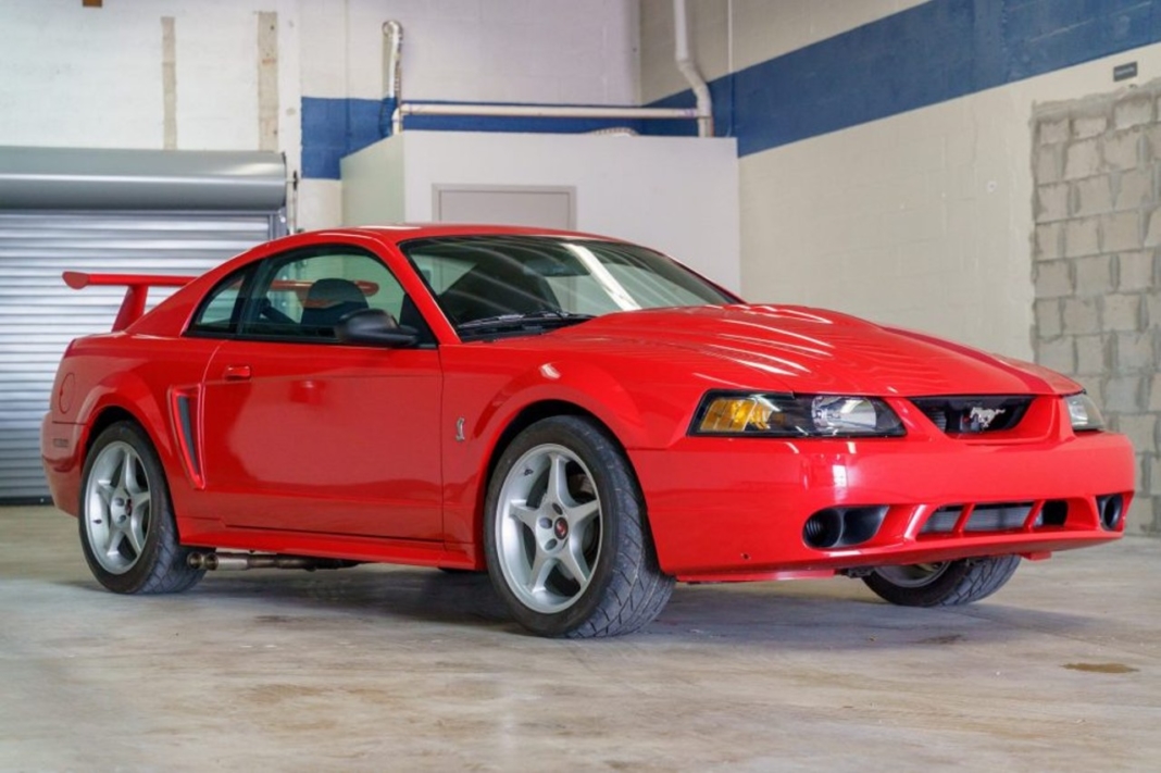 SVT Mustang Cobra R
