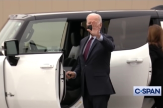 Vídeo: Joe Biden conduce un GMC Hummer EV en la inauguración de la planta Factory ZERO de GM Biden conduce un GMC Hummer EV