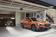 Este es el nuevo Subaru WRX S4, exclusivo para el mercado japonés, con motor bóxer 2.4 litros turbo de 275 CV y tracción integral