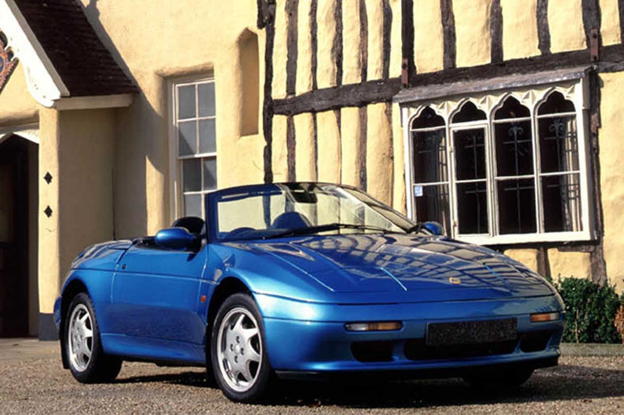 coches con faros escamoteables 