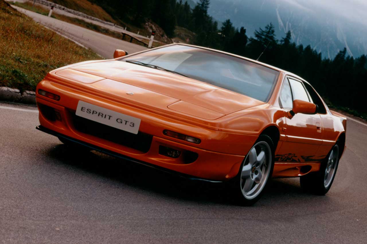 coches con faros escamoteables 