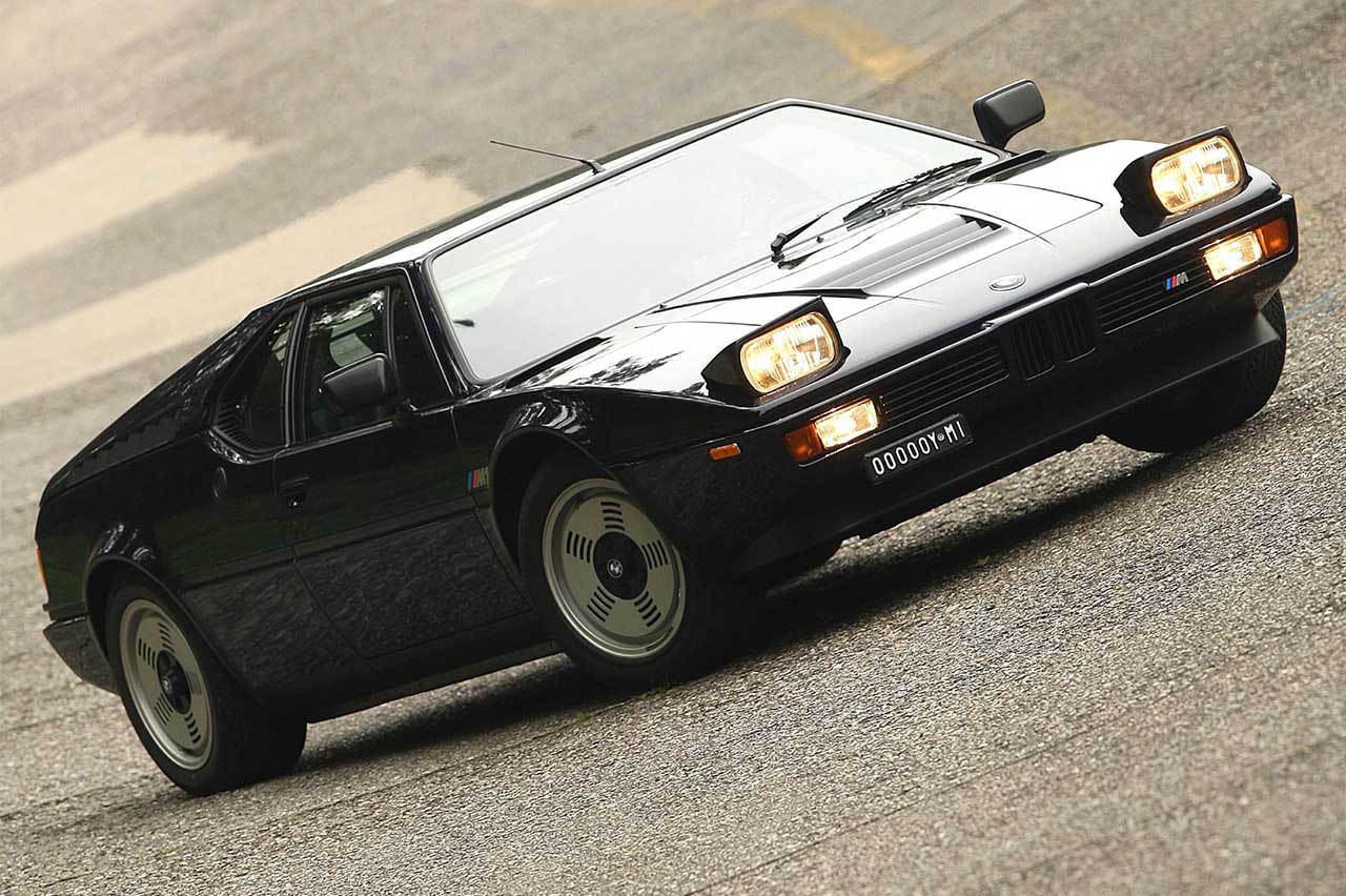 coches con faros escamoteables 