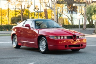 A subasta este impecable Alfa Romeo SZ de 1991 subasta Alfa Romeo SZ 1991