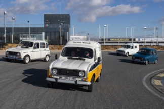 Renault celebra el 60 cumpleaños del Renault 4 en el Jarama 60 Aniversario Renault 4