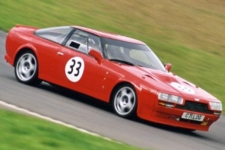 Aston Martin V8 Vantage Zagato Mr Bean