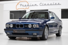 BMW M5 E34
