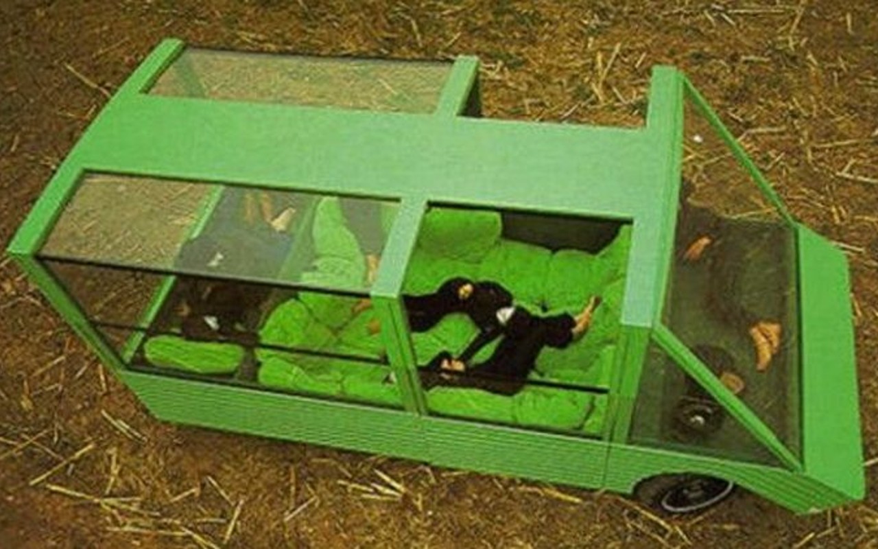 El Citroën Kar-a-Sutra fue un raro prototipo de monovolumen presentado en 1972 que pretendía revolucionar la idea de movilidad