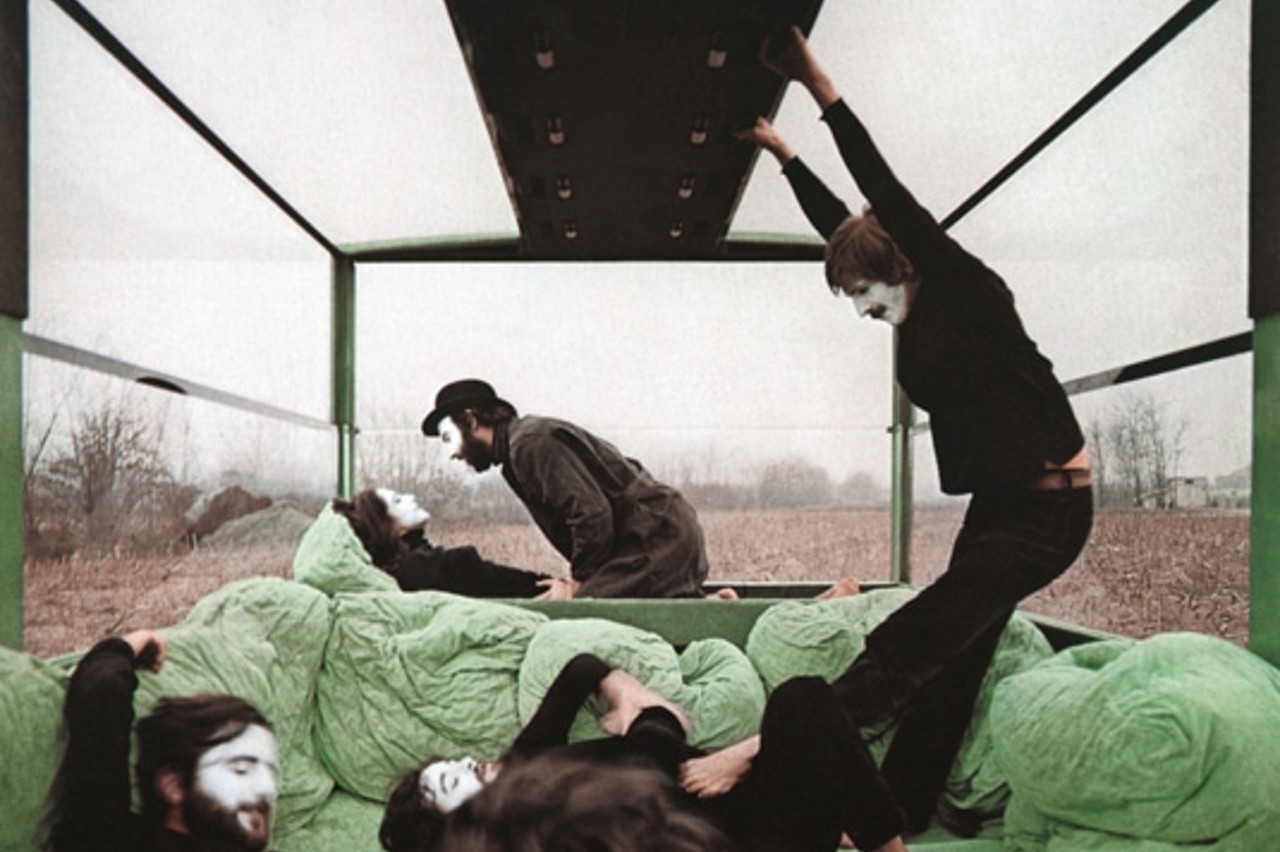 El Citroën Kar-a-Sutra fue un raro prototipo de monovolumen presentado en 1972 que pretendía revolucionar la idea de movilidad