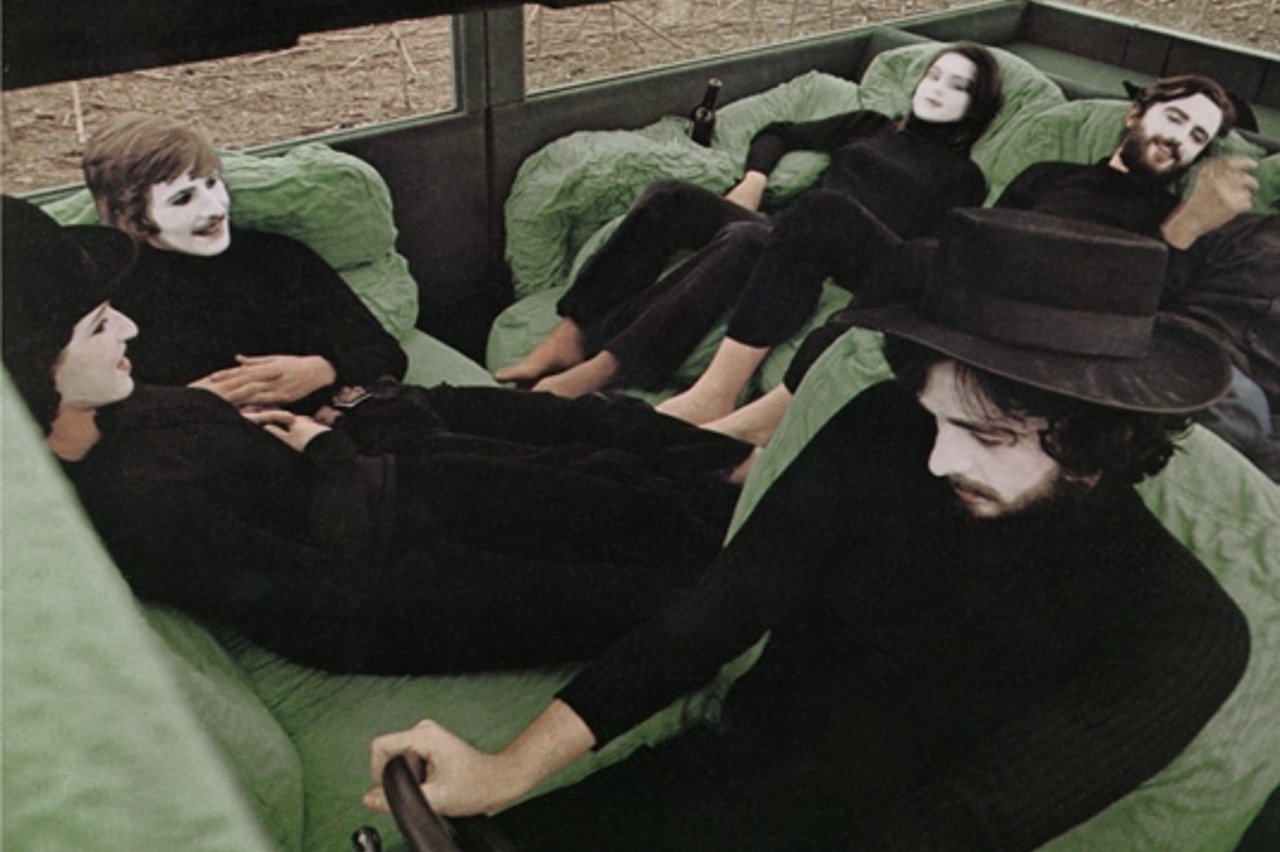 El Citroën Kar-a-Sutra fue un raro prototipo de monovolumen presentado en 1972 que pretendía revolucionar la idea de movilidad