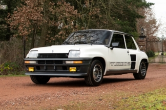 A subasta este Renault 5 Turbo 2 de 1983 con solo 7.835 km subasta renault 5 turbo 2 1983