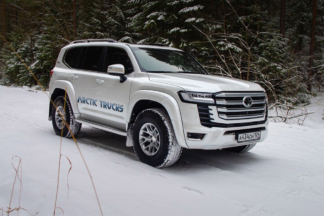 Así luce el nuevo Toyota Land Cruiser 300 modificado por Arctic Trucks