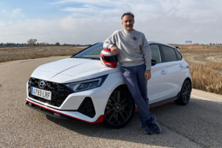 Vídeo: Dani Cuadrado prueba el Hyundai i20N Dani Cuadrado prueba el Hyundai i20N