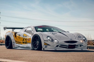 Regresa el Mitsuoka Orochi con un kit aerodinámico de Liberty Walk Mitsuoka Orochi Liberty Walk