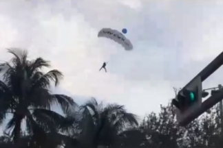 Vídeo: Travis Pastrana se rompe la pelvis en un accidente de paracaídas travis pastrana accidente paracaidas