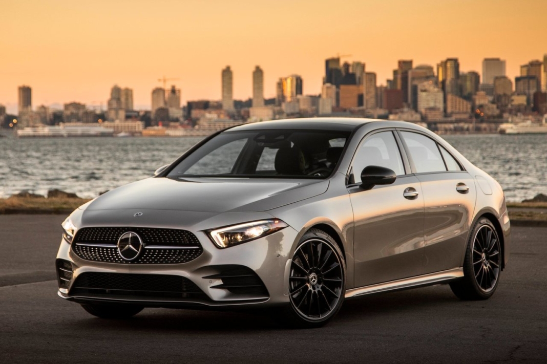 Mercedes Clase A sedán Estados Unidos
