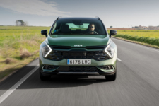 KIA Sportage 2022 HEV movimiento frontal