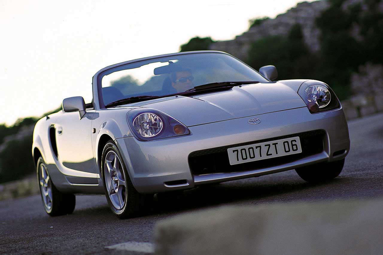 coches baratos de propulsión trasera 