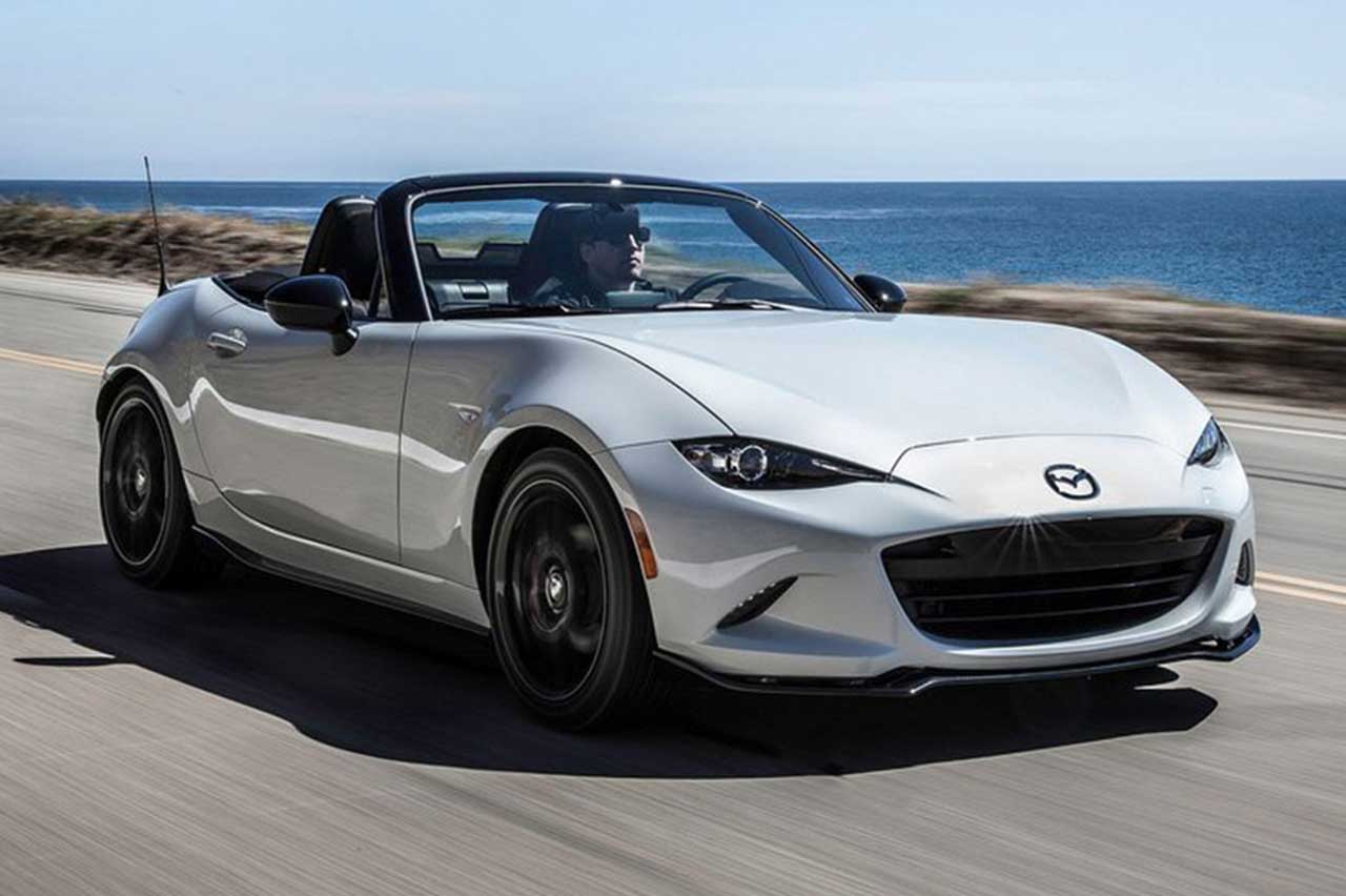 coches clásicos mazda 