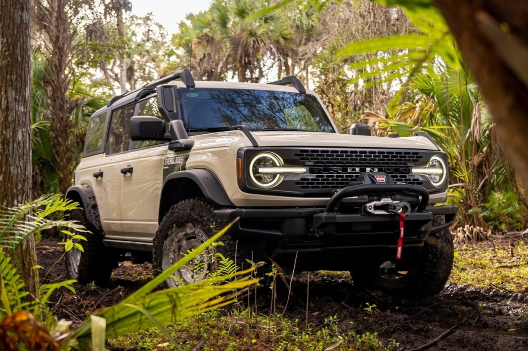 ford bronco everglades 2022