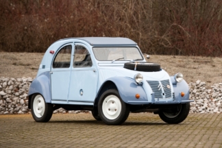 A subasta este Citroën 2CV 4x4 Sahara de 1964 subasta citroen 2cv 4x4 sahara 1964