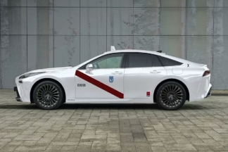 Toyota Mirai, el primer taxi de hidrógeno llega a Madrid Toyota Mirai taxi hidrógeno Madrid