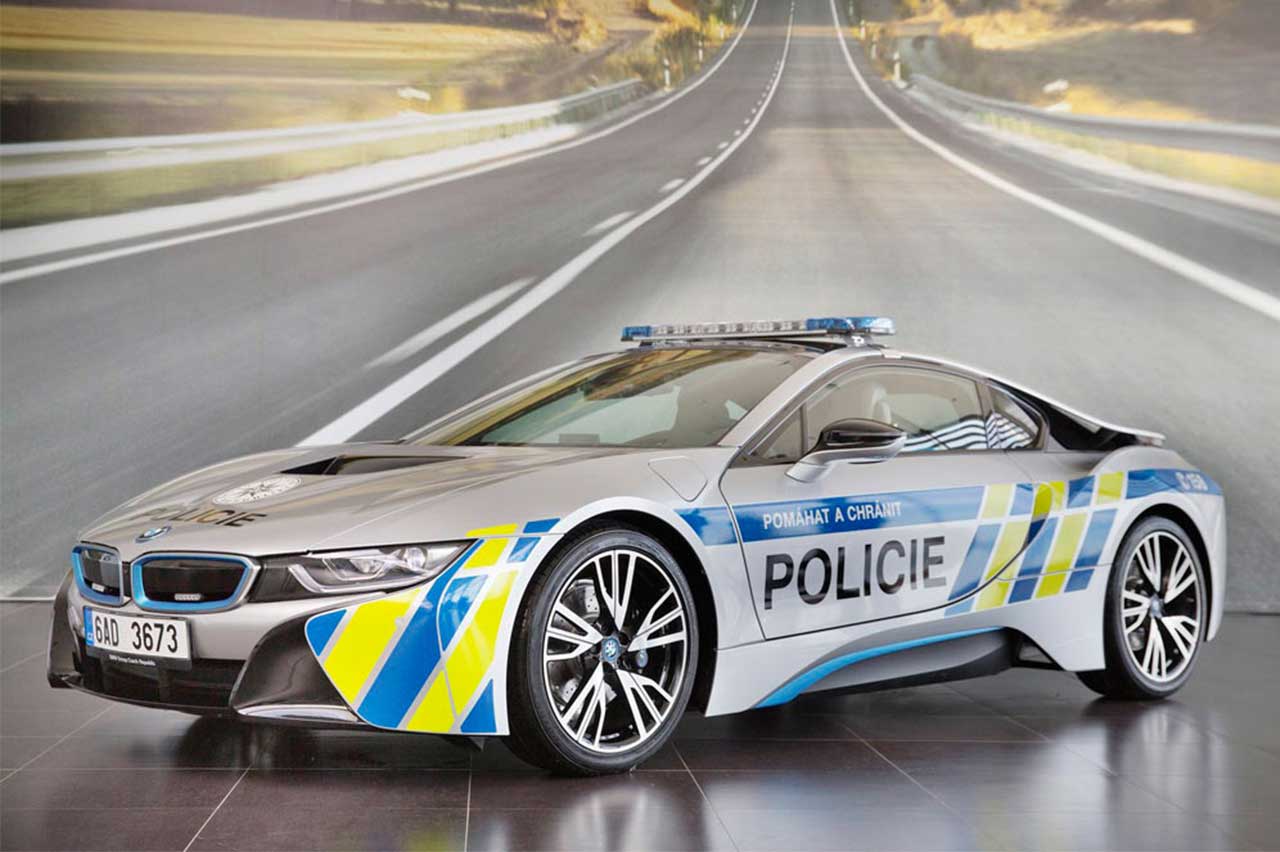 coches deportivos de policía 