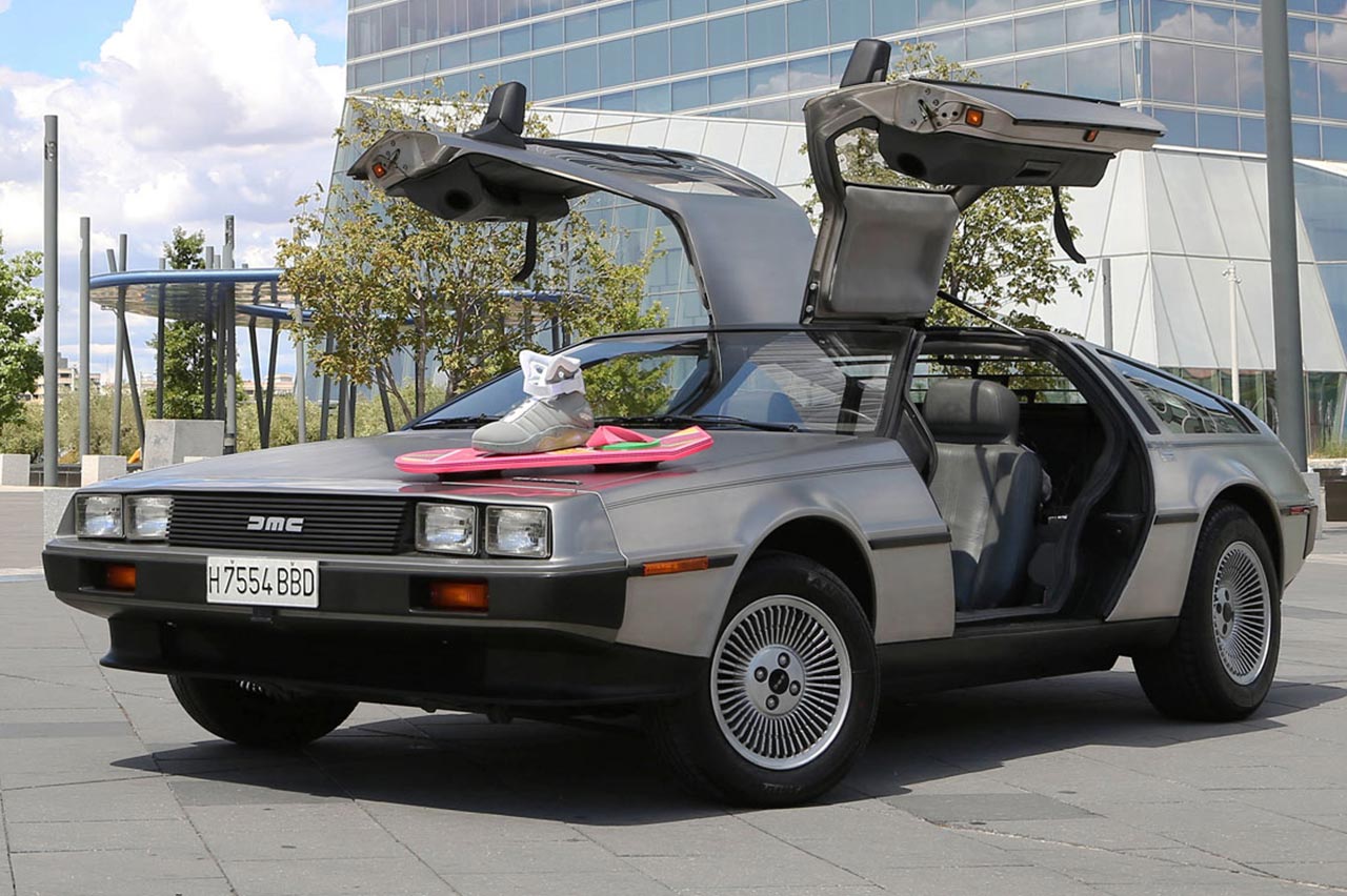 coches parecen naves espaciales 