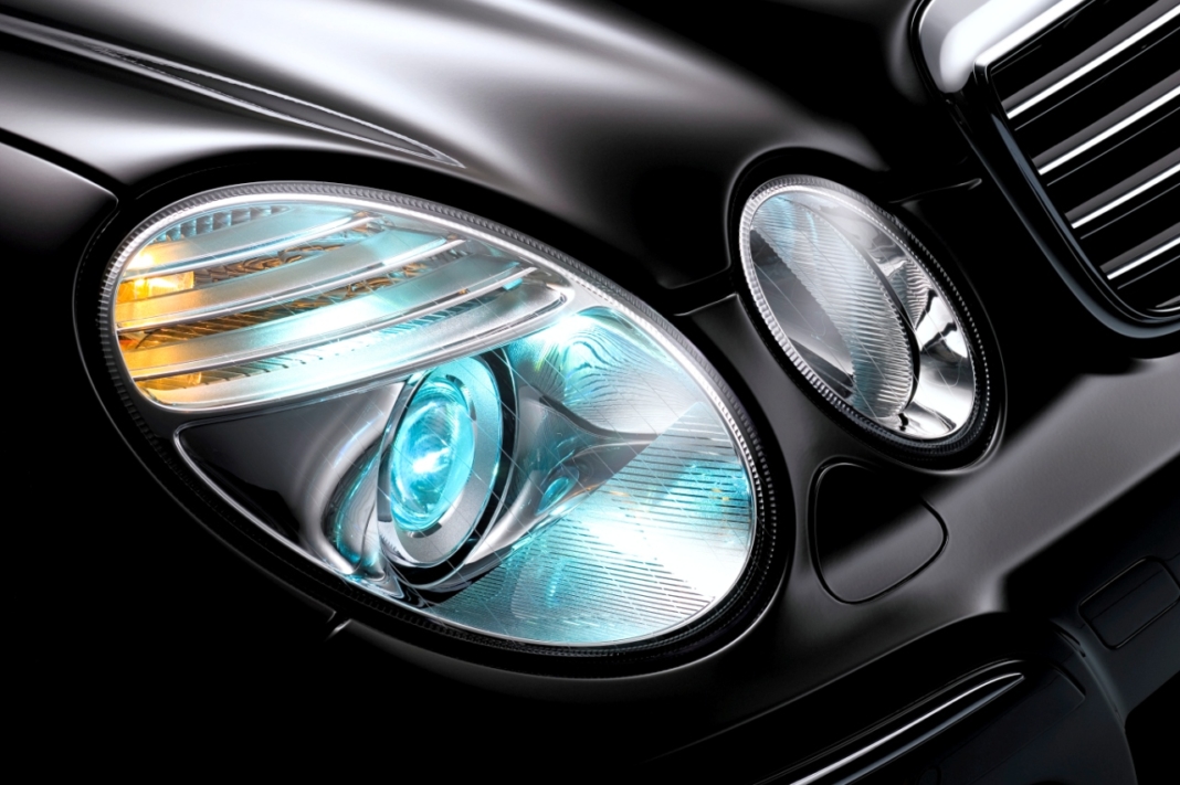 evolucion sistemas alumbrado coches