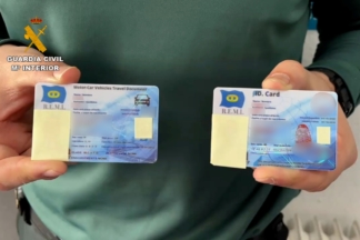 Multado por identificarse con un carné de conducir de la ‘República Errante Menda Lerenda’ multado identificarse carne conducir republica errante menda lerenda