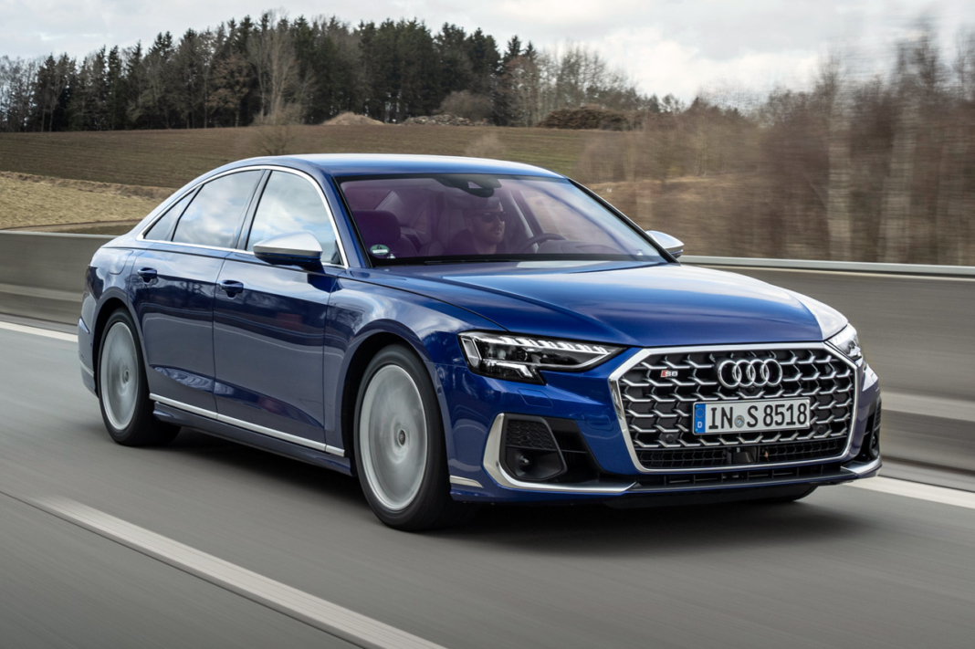 prueba del Audi S8 2022