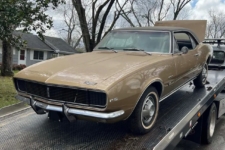 Camaro RS de 1967 oculto 25 años