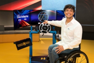 Ford y la Fundación ONCE presentan el primer simulador de simracing adaptado a personas con movilidad reducida ford-once-simulador-simracing-movilidad-reducida