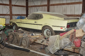 Encuentran un extraño Mustang Boss 351 de 1971 tras estar oculto 46 años en un granero Barn find Mustang Boss 351 de 1971