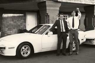 Steve Jobs premiaba a sus empleados con un Porsche 944 Steve Jobs Porsche 944