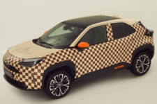 Toyota Yaris Cross by IQ Collection