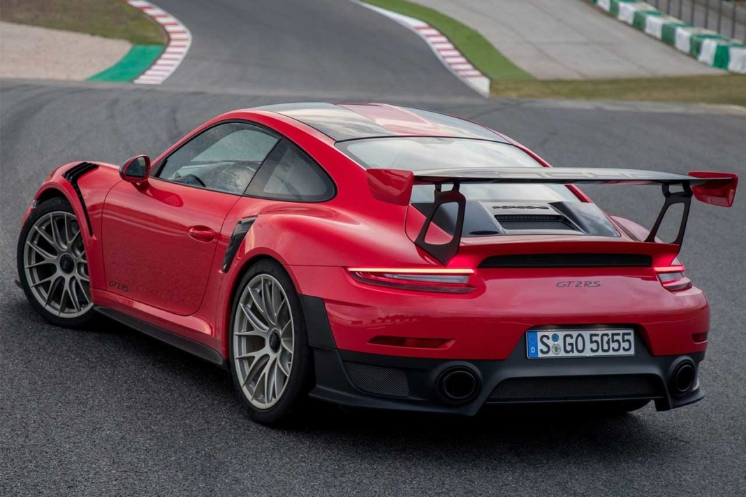 coches de seis cilindros más rápidos