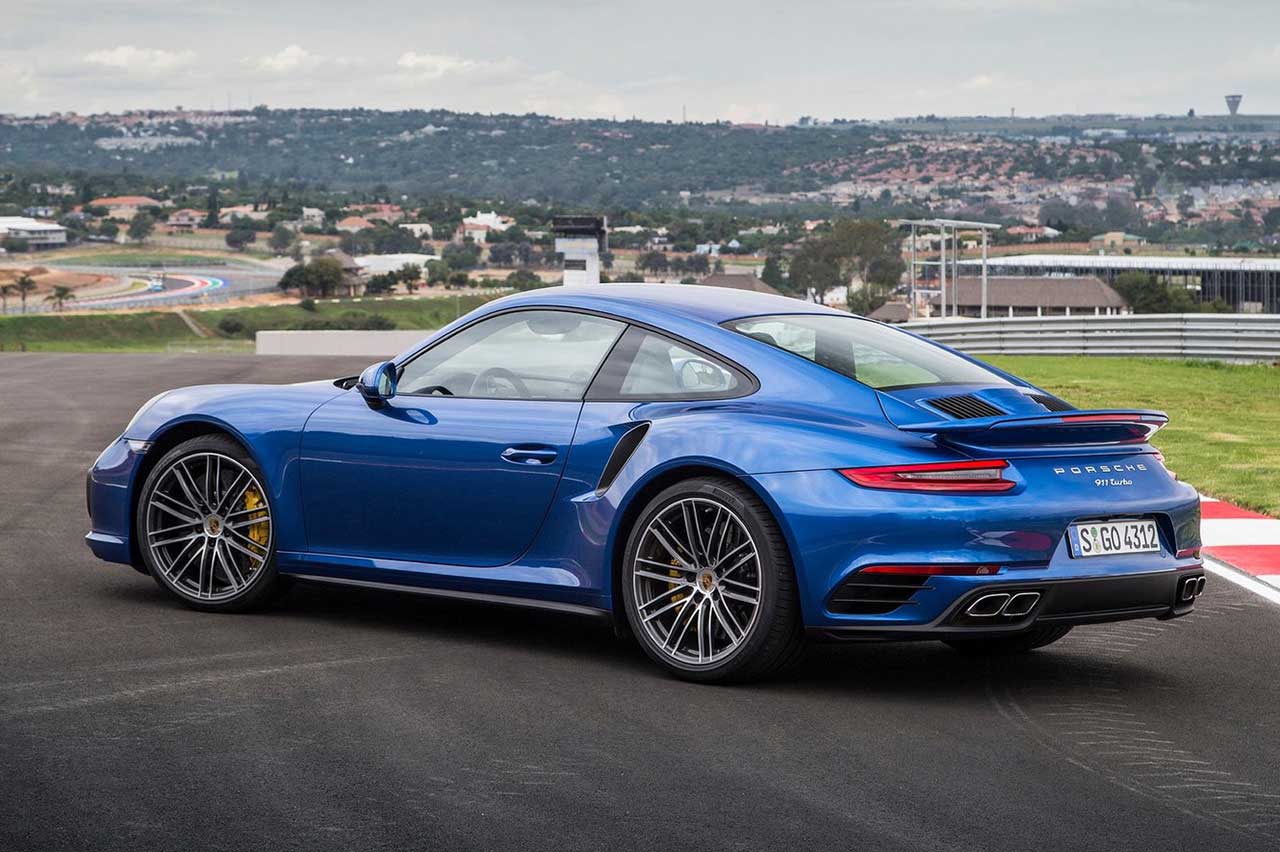 coches deportivos fiables 