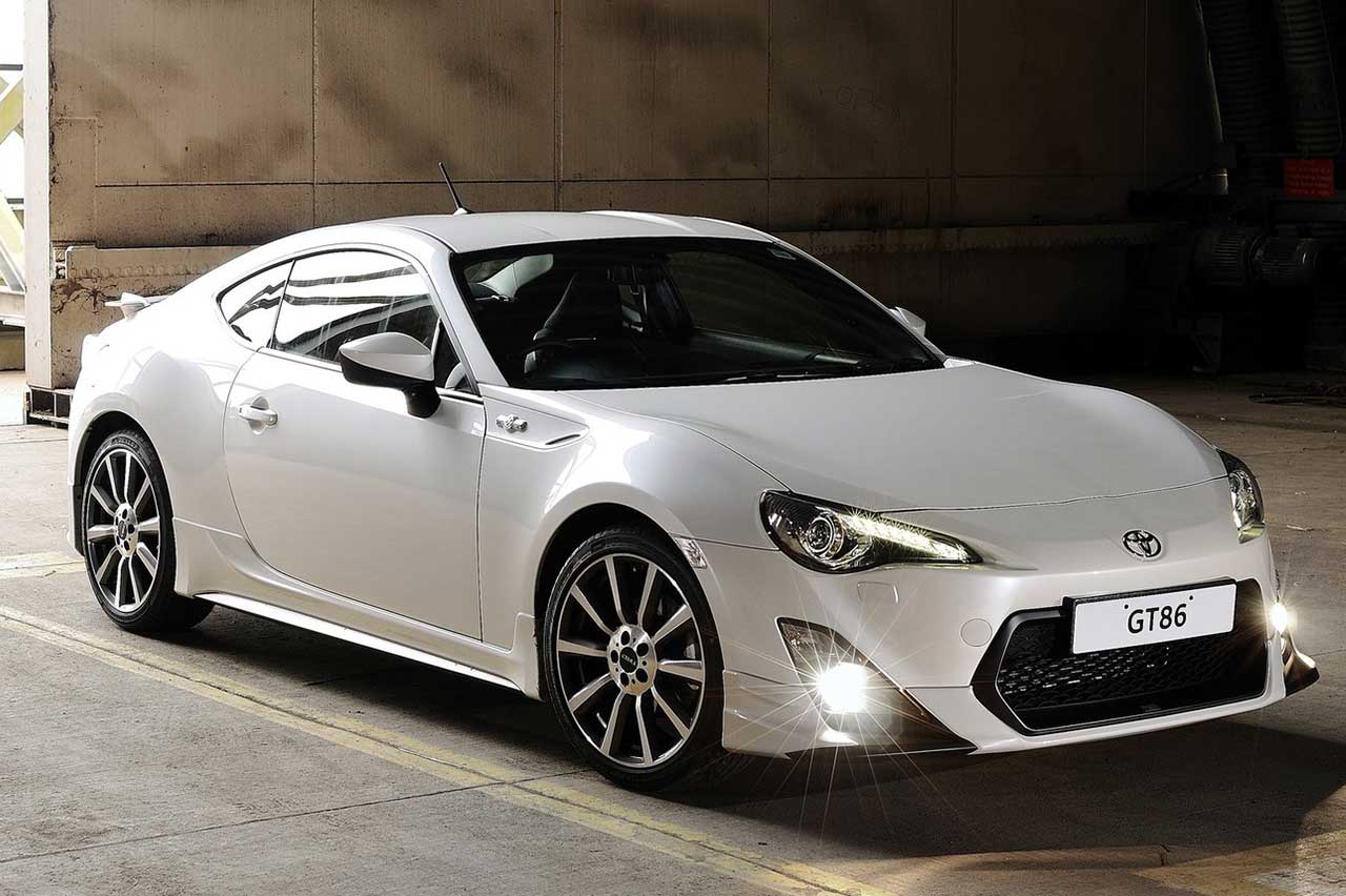 coches deportivos fiables 