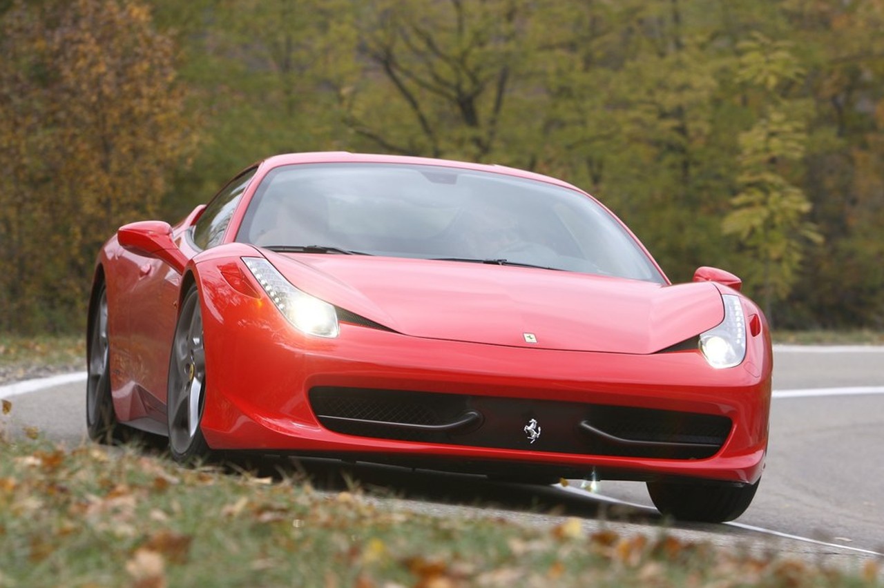 famosos lista negra Ferrari