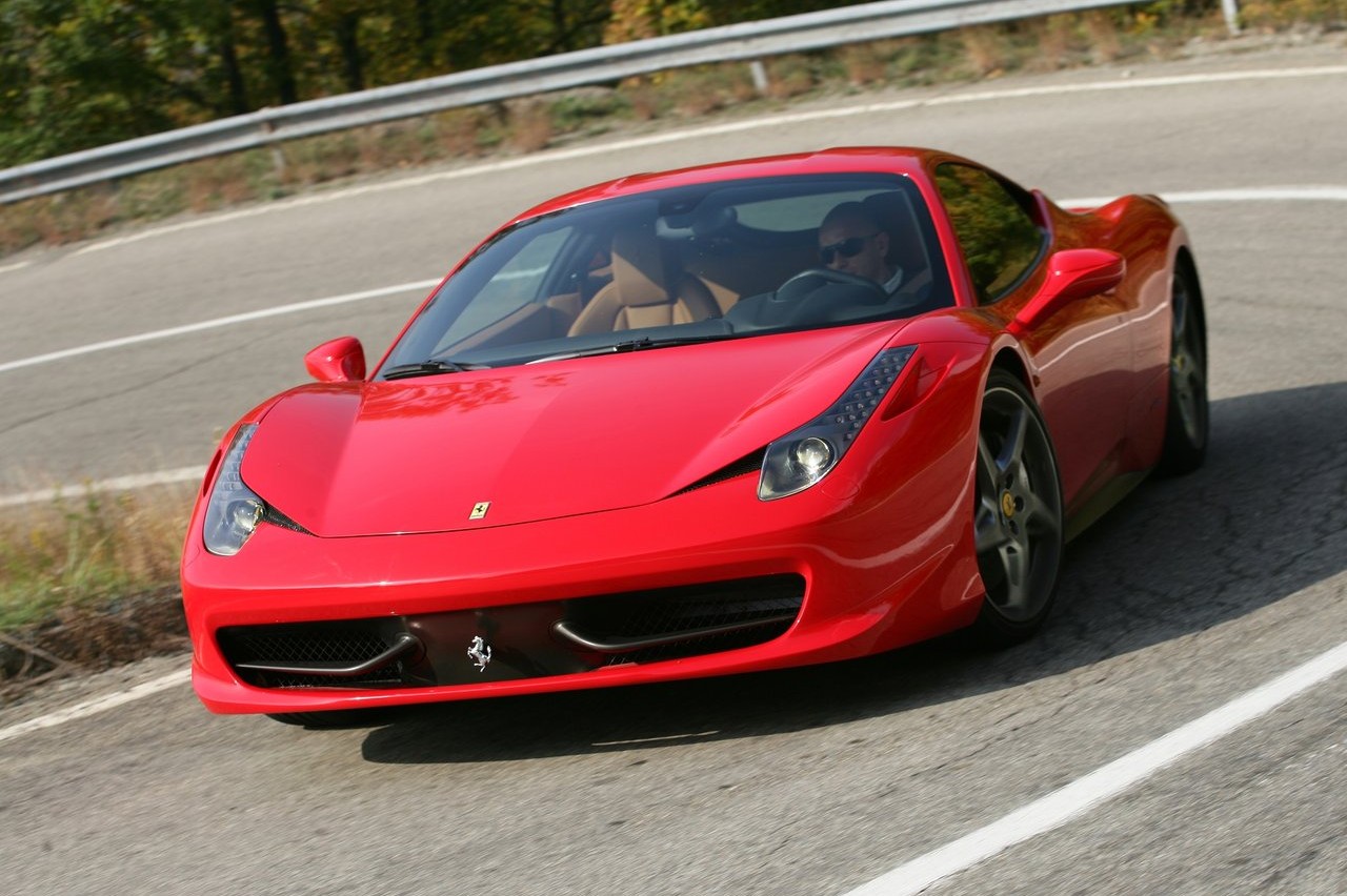 famosos lista negra Ferrari