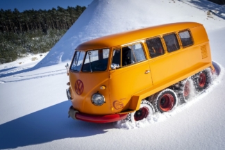 Half-track Fox, la Volkswagen T1 con cuatro ejes y orugas Half-track Fox