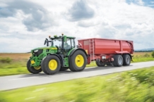 John Deere desactiva remotamente los tractores robados por fuerzas rusas en Ucrania john deere