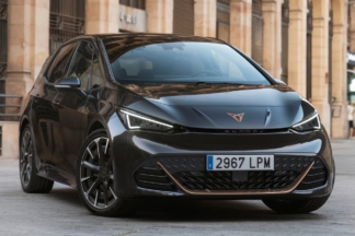 El 74% de jóvenes está a favor de prohibir los coches de combustión a partir de 2030 jóvenes a favor de prohibir los coches de combustión