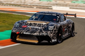 Porsche 718 Cayman GT4 ePerformance, un eléctrico de competición con 1.088 CV Porsche 718 Cayman GT4 ePerformance