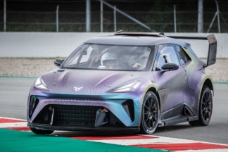 Vídeo onboard: una vuelta al Jarama en el CUPRA UrbanRebel Concept con Jordi Gené Jarama CUPRA UrbanRebel Concept con Jordi Gené