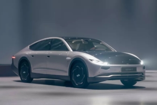 Así es el Lightyear 0, el coche que funciona con energía solar y cuesta 250.000 euros Lightyear 0