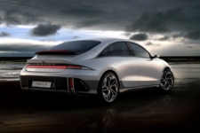 IONIQ 6