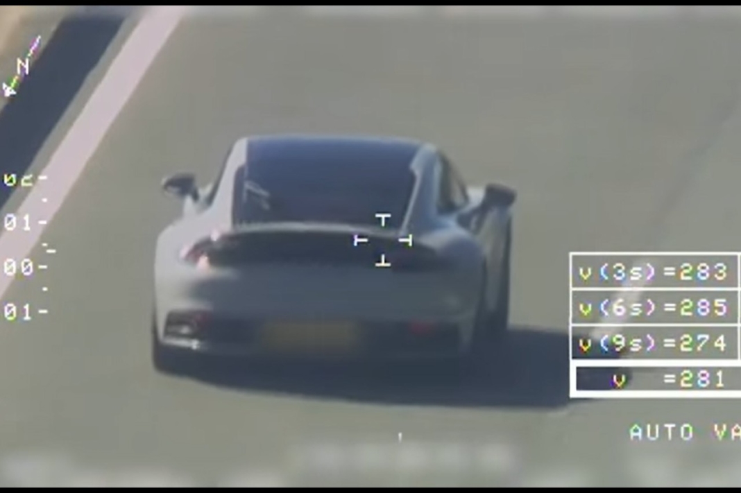 Porsche 911 285 km/h AP-6