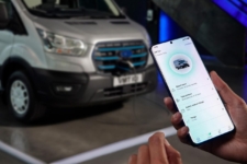 Prueba Ford e-Transit 2022 conectividad