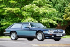 subasta Jaguar XJS Gucci